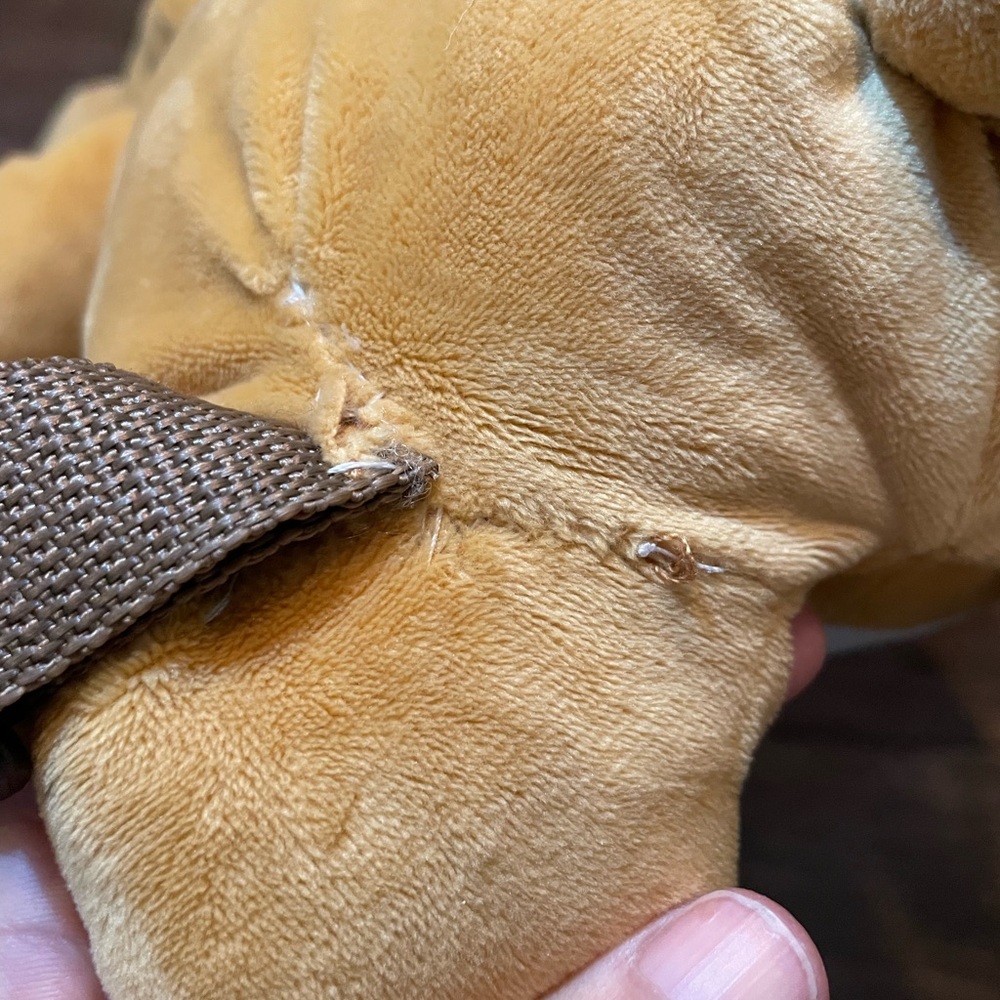 AUTH Riillakkuma plush bear backpack. - Picture 5 of 5